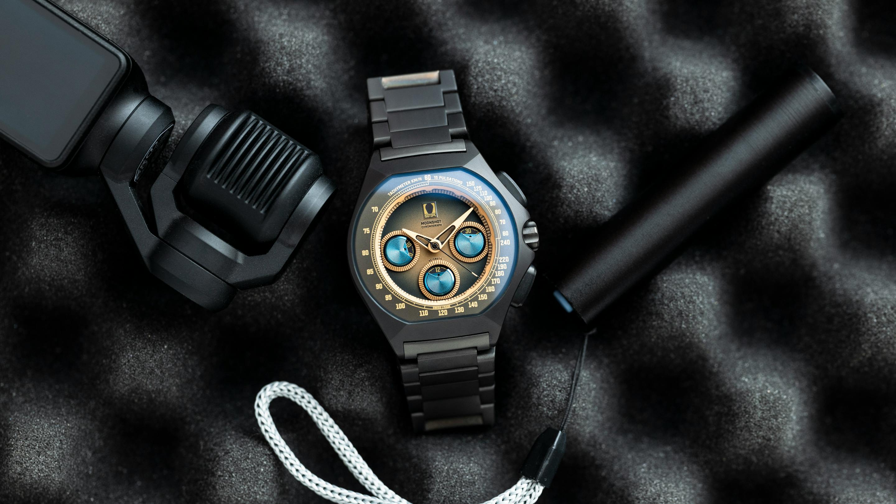 Hands-On: Isotope Moonshot Chronograph “Terra Maris” - Hodinkee