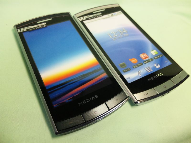 NTTドコモ N－04C MEDIAS モックアップ 2色セット