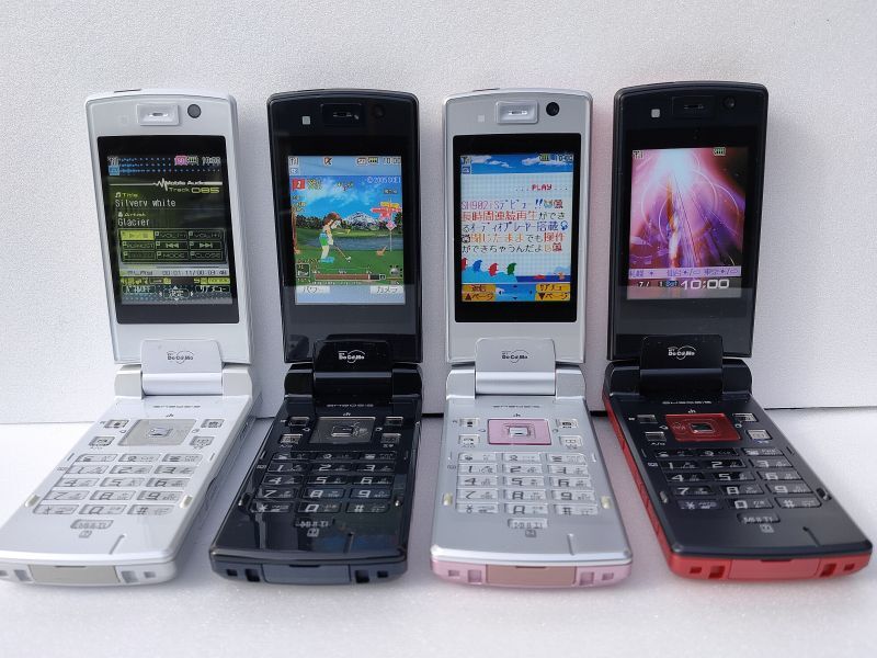 NTTドコモ SH902is モックアップ - モックセンター