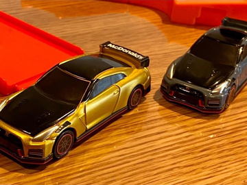 タカラトミー、「トミカ GT-R NISMO ゴールドカラー仕様・ステルス