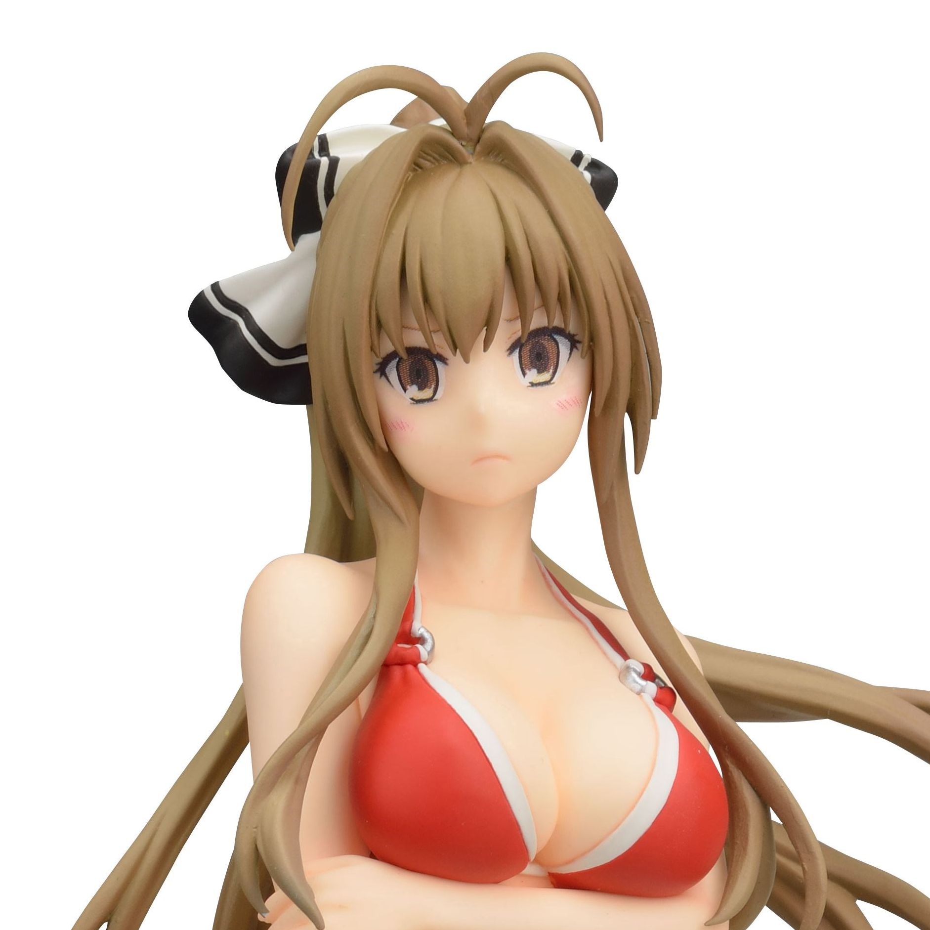 甘城ブリリアントパーク』より、千斗いすずがビキニ姿でプライズ