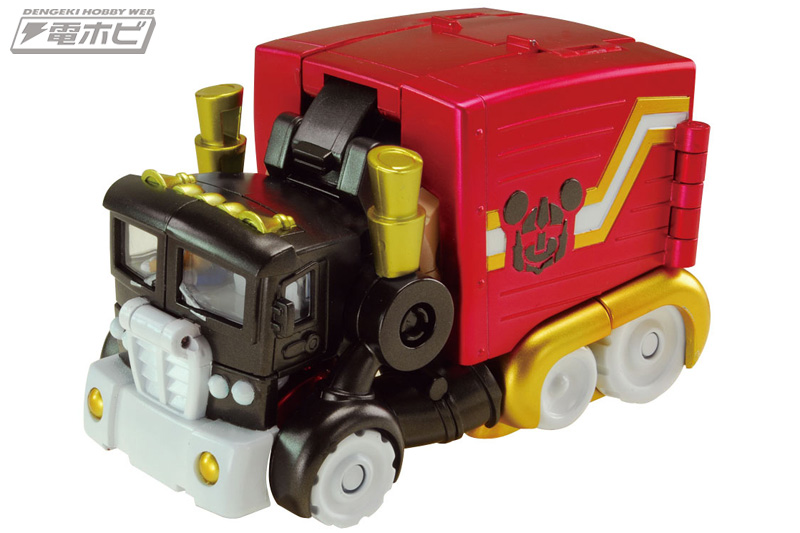 ミッキーが“変形”するファンタジックなアイテム！「ディズニーレーベル