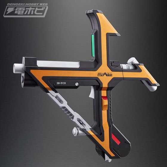 仮面ライダー555』より「仮面ライダーカイザ」の変身アイテム