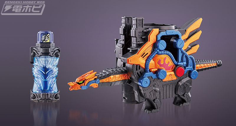 仮面ライダービルド』より、新キャラクター「仮面ライダークローズ」の