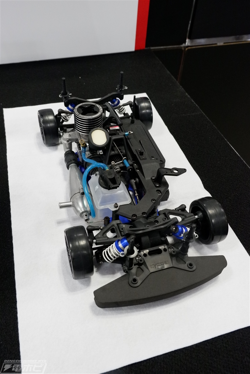 電動ラジコン4WDレーシングバギー「レーザーZX7」などを展示！【2018第