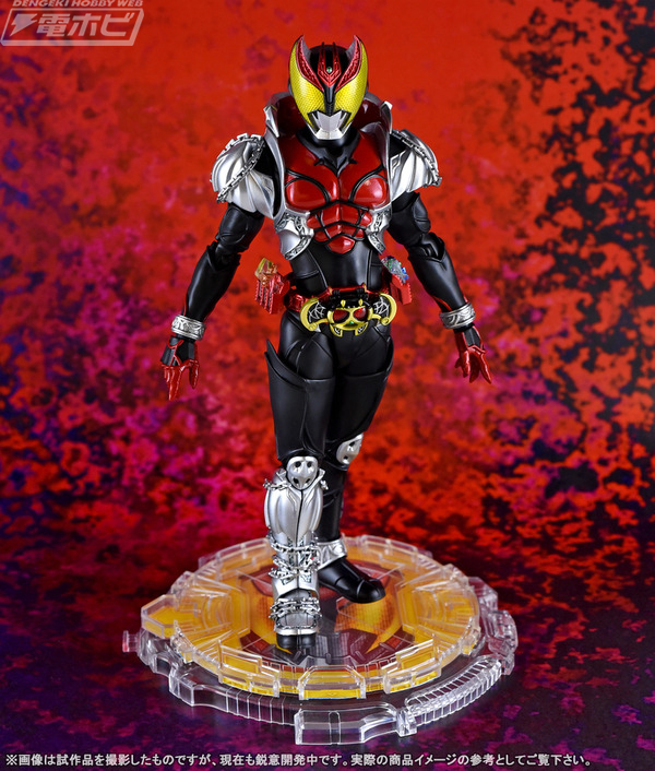 ウェイクアップ！「S.H.Figuarts（真骨彫製法） 仮面ライダーキバ キバ