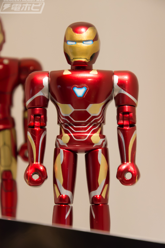 アイアンマンやキャプテン・アメリカなどMARVELの人気ヒーローたちが