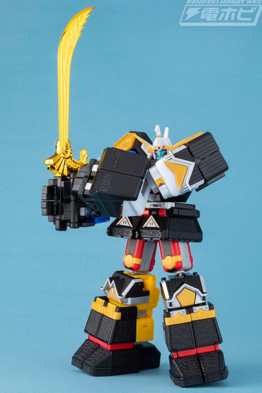 忍者戦隊カクレンジャー』の合体ロボ・無敵将軍が食玩「スーパー