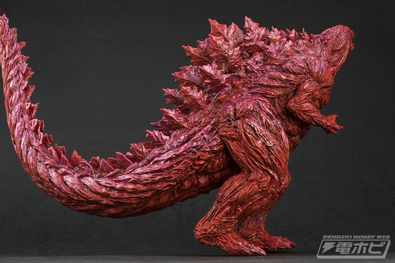 郵便局限定カラーの「ゴジラ」が上陸！酒井ゆうじ氏原型・彩色による