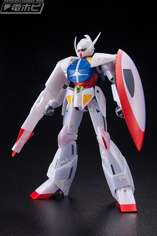 ∀ガンダム』のガンプラ「MG ∀ガンダム/ターンX［ナノスキンイメージ