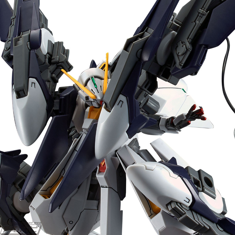 A.O.Z』のガンプラ「HG ガンダムTR-6［ハイゼンスレイII］」と「HG