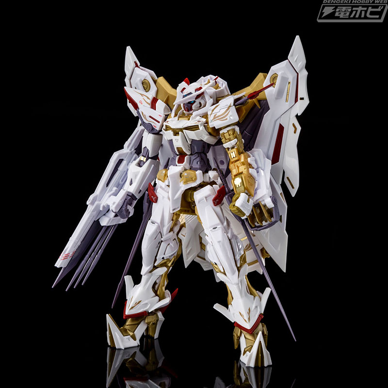ガンダムSEED ASTRAY』のガンプラ「RG ガンダムアストレイ ゴールド