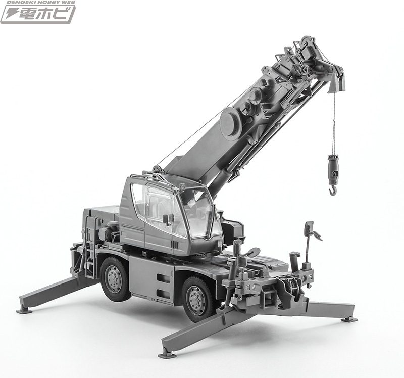 高さ最長75センチの大迫力！タダノ製ラフテレーンクレーン車をハセガワ