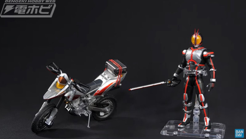 仮面ライダー555』新規造形となるS.H.Figuarts オートバジン（ビークル