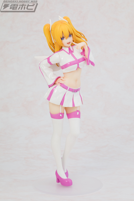 TVアニメ『2.5次元の誘惑』から制服姿の「天乃リリサ」や天使衣装