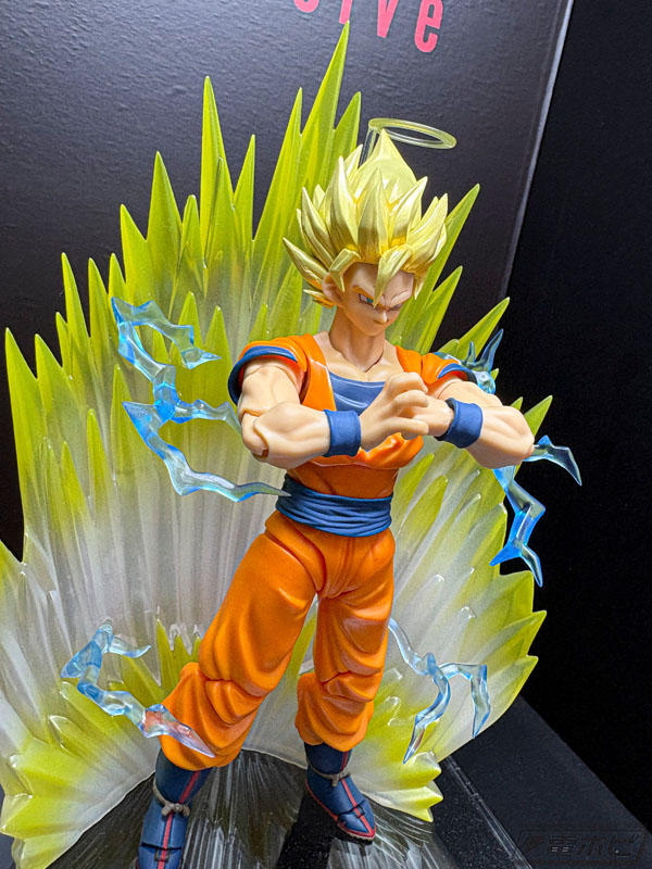 ドラゴンボールZ』スーパーサイヤ人2孫悟空、『ONE PIECE』ティーチ