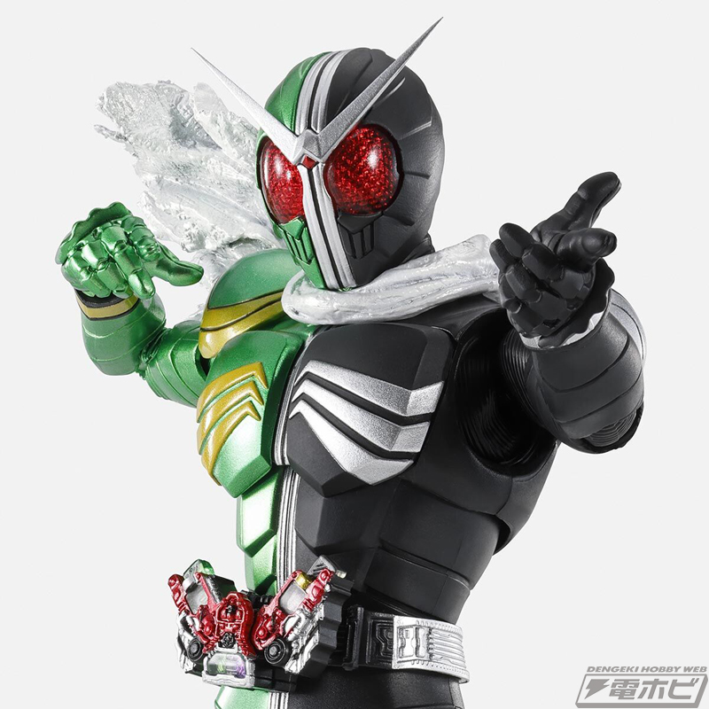 S.H.Figuarts（真骨彫製法） 仮面ライダーW サイクロンスカル」とBlu