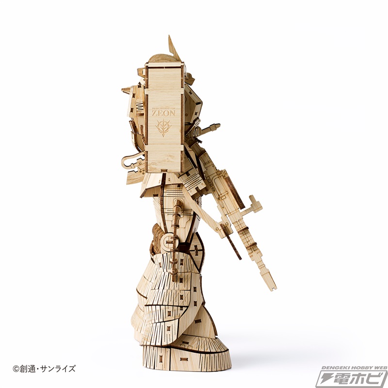 機動戦士ガンダム』シャア専用ザクIIがエコな竹素材を使用した超精密