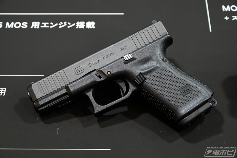 G19 Gen5 MOS」「P320 FULL SIZE」などを初展示！『リコリス・リコイル