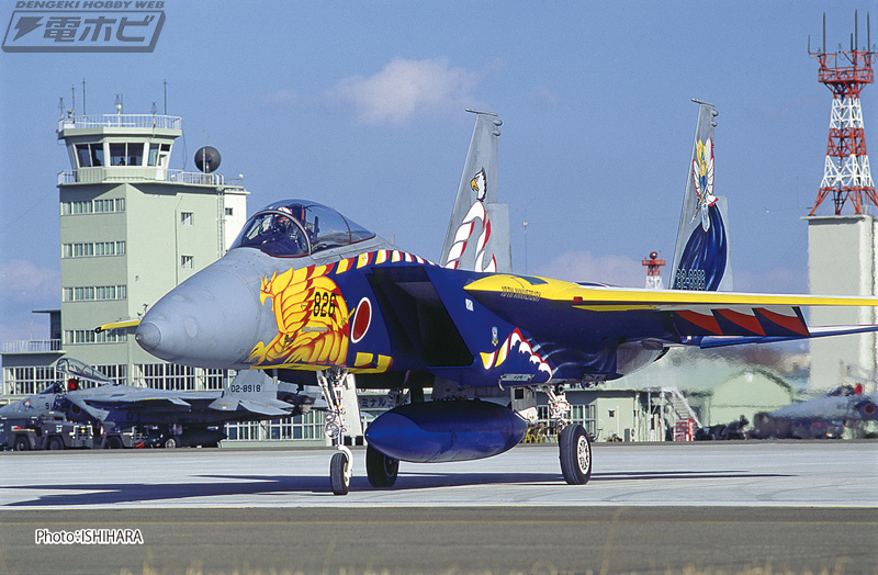 プラッツの航空自衛隊1/72スケール「F-15J イーグル」組み立てキットに