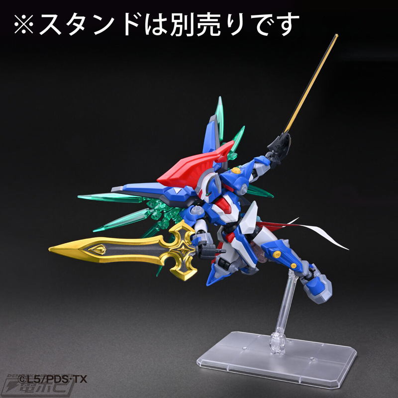 ダンボール戦機W』プラモデル「LBXアキレスD9」と「LBXオーディーンMk