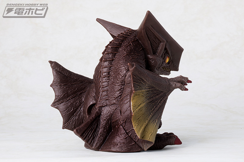 ガメラ 大怪獣空中決戦』から「ガメラ」と「ギャオス」が怪獣