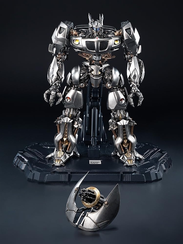 迫力の重量感！実写映画『トランスフォーマー』オートボットの副司令官