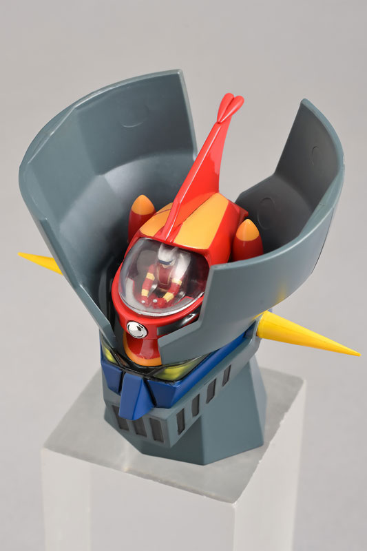 エヴォリューション・トイのアクションフィギュア「GRAND ACTION