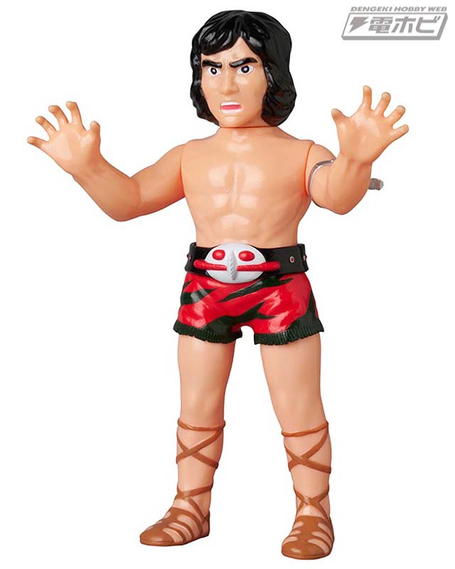 仮面ライダーアマゾン』東映レトロソフビコレクションにて変身ポーズの