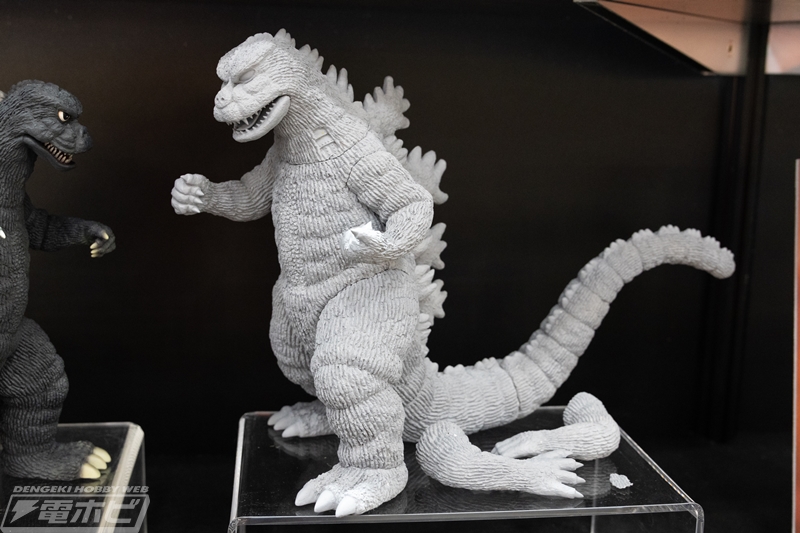 東宝大怪獣シリーズ」にせゴジラや、『ゴジラxコング 新たなる帝国