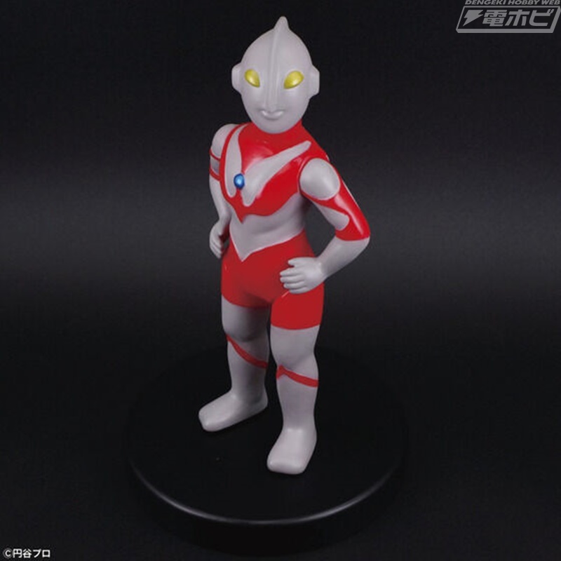 ウルトラマン（昭和レトロカラー）」や、人気怪獣4体をセットにした