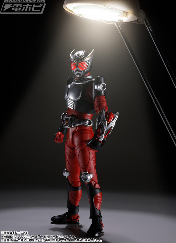 仮面ライダー龍騎』S.H.Figuarts（真骨彫製法）仮面ライダー龍騎が再販