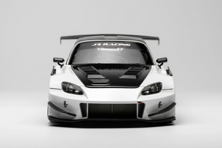 J's Racingのホンダ・S2000 コンプリートチューンを忠実に再現した精密