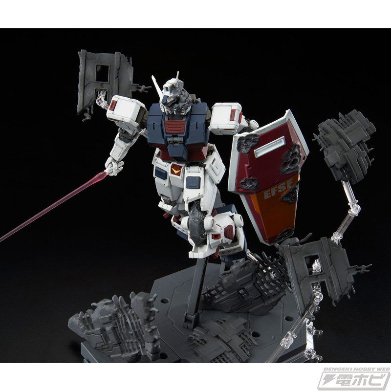 機動戦士ガンダム サンダーボルト』最終決戦時のフルアーマー