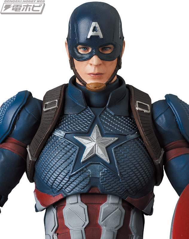 アベンジャーズ／エンドゲーム』版のキャプテン・アメリカがアクション