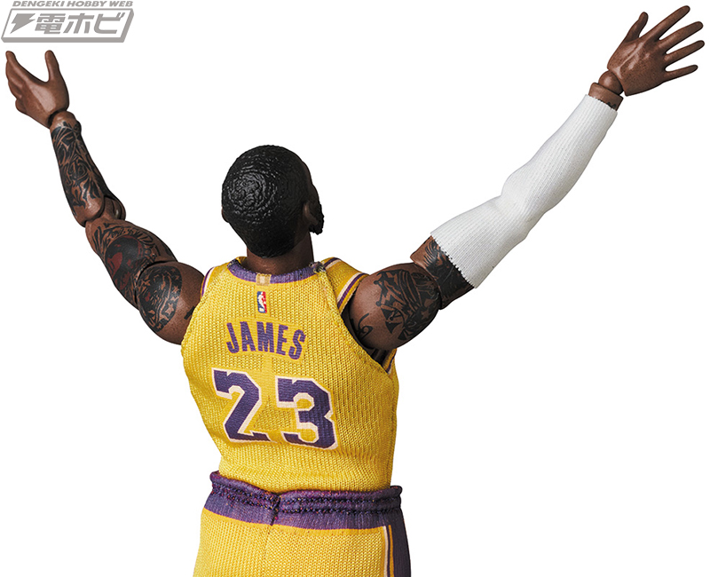 NBAのスーパープレイヤー「レブロン・ジェームズ」がロサンゼルス