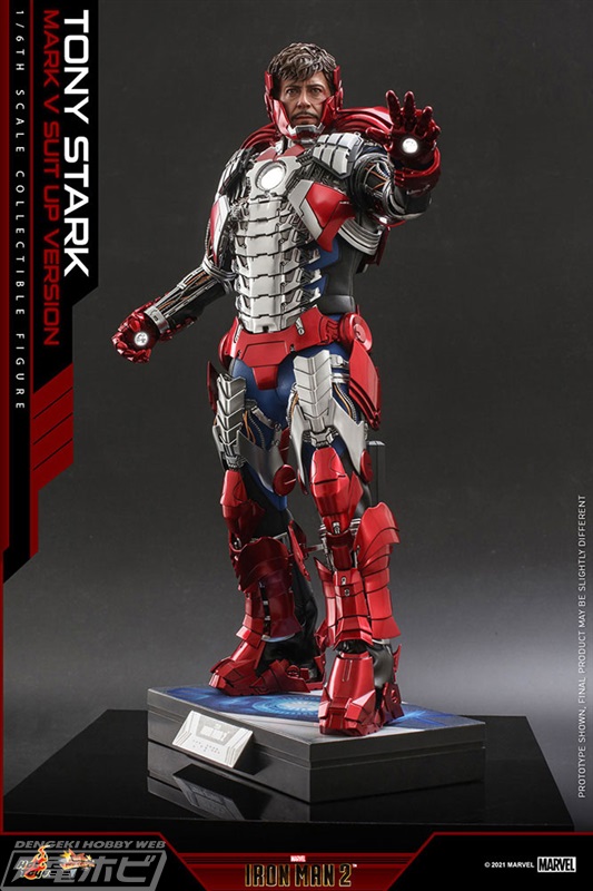 間一髪でマーク5装着！『アイアンマン2』レーシングスーツのトニー