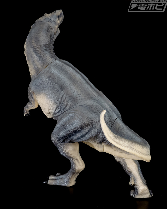 ティラノザウルス、ヴェロキラプトル、ステゴサウルス