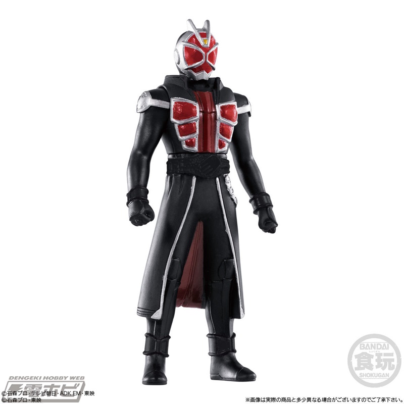 食玩「ソフビヒーロー 仮面ライダーセイバー＆レジェンド仮面ライダー