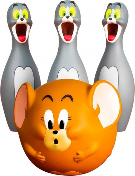 トムとジェリー』トムとジェリーがボウリングのピンとボールに変身した