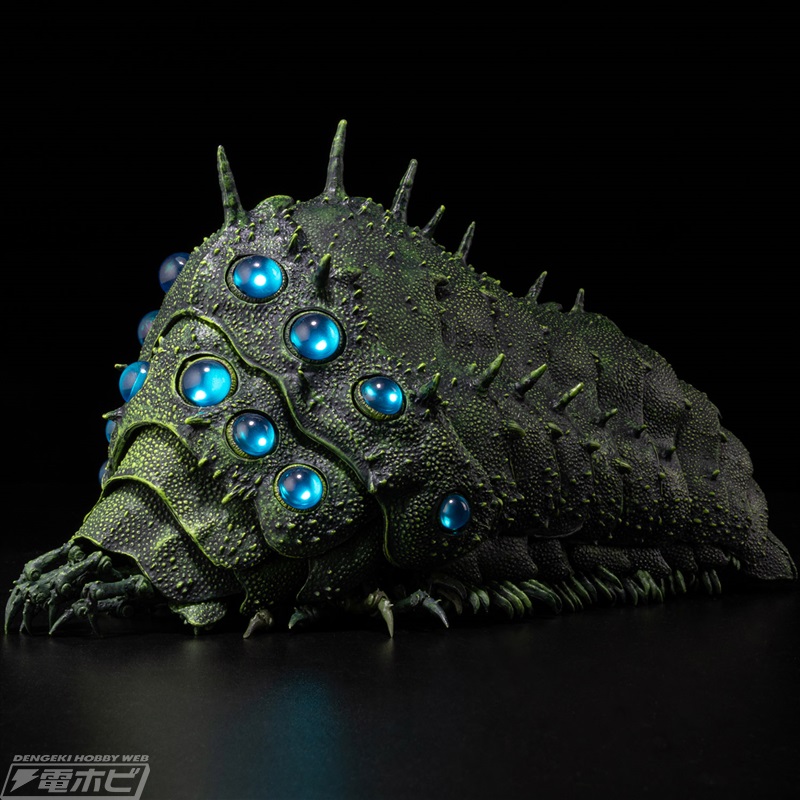 風の谷のナウシカ』王蟲の抜け殻のような透明な可動フィギュア「王蟲