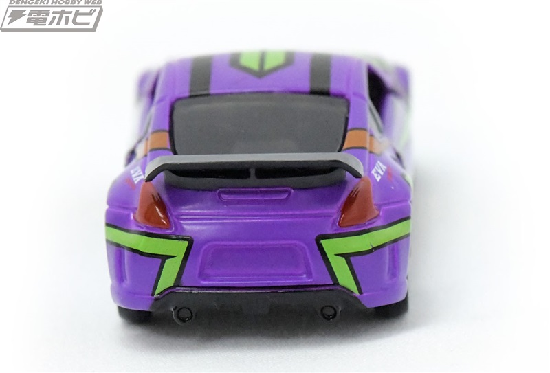 エヴァンゲリオンレーシング」のレーシングマシン「エヴァRT初号機 Z34