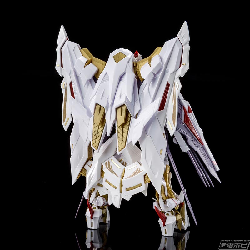 トリケロス改やマガノイクタチなど各種武装が付属！ガンプラ「RG