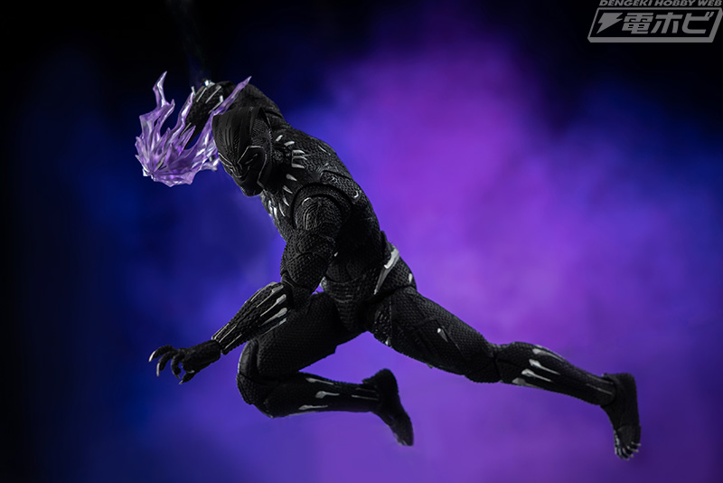 マーベル・スタジオ: インフィニティ・サーガ』ブラックパンサーがDLX