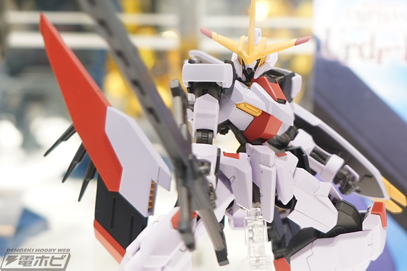 韓国限定ガンプラ「MG GBK-20 ガンダムアストレイ」が展示！「HG