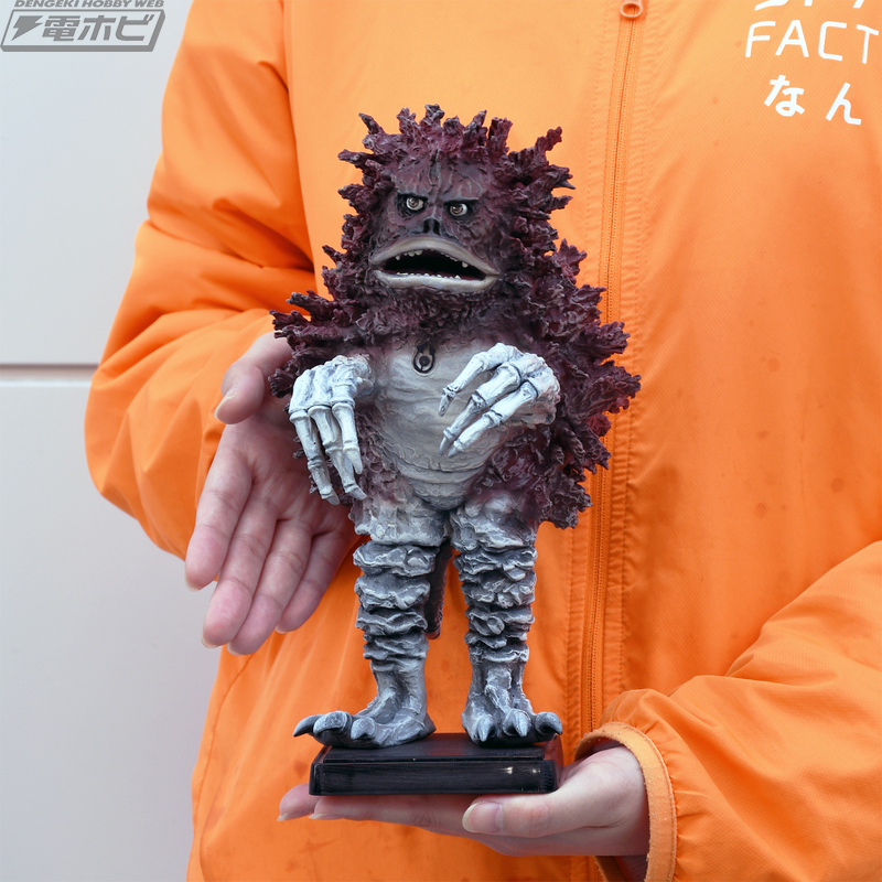 海洋堂より『ウルトラQ』隕石怪獣ガラモンのソフトビニール組立キット