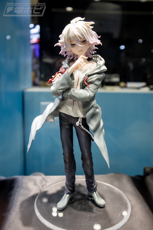 イラストレーターの望月けい氏とコラボした『スーパーダンガンロンパ2