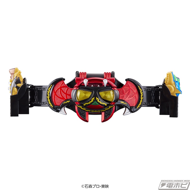 仮面ライダーキバ』に登場する「ダークキバットベルト」が大人のための