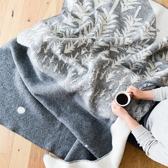 予約販売】mina perhonen × KLIPPAN ショールとウールブランケットが