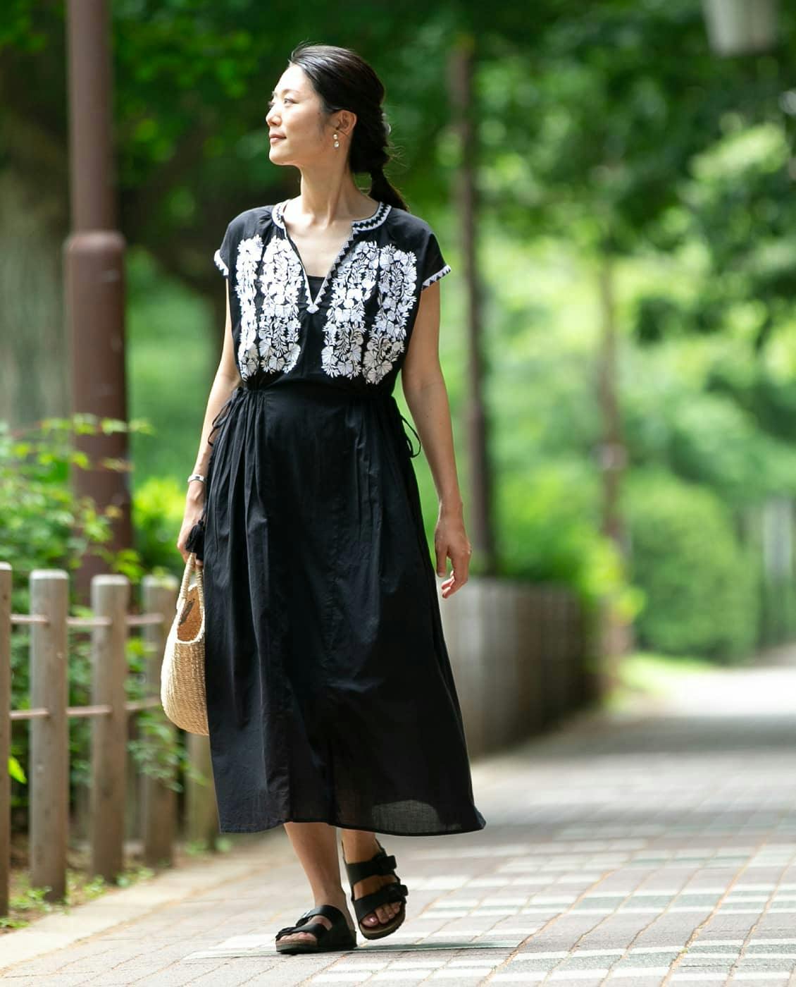 数量限定】昨年瞬く間に完売した、刺しゅうのワンピース。リニューアル